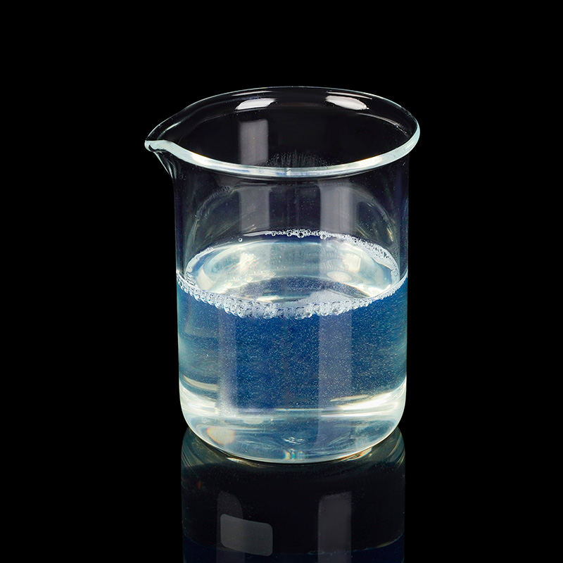 ¿Cómo mejora el abrillantador óptico OB-1 los productos plásticos y textiles?